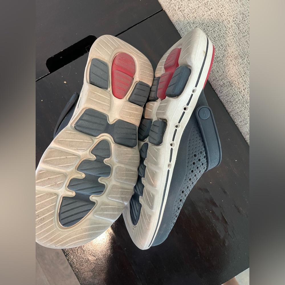 Skechers Foamies - Picture 3 of 4